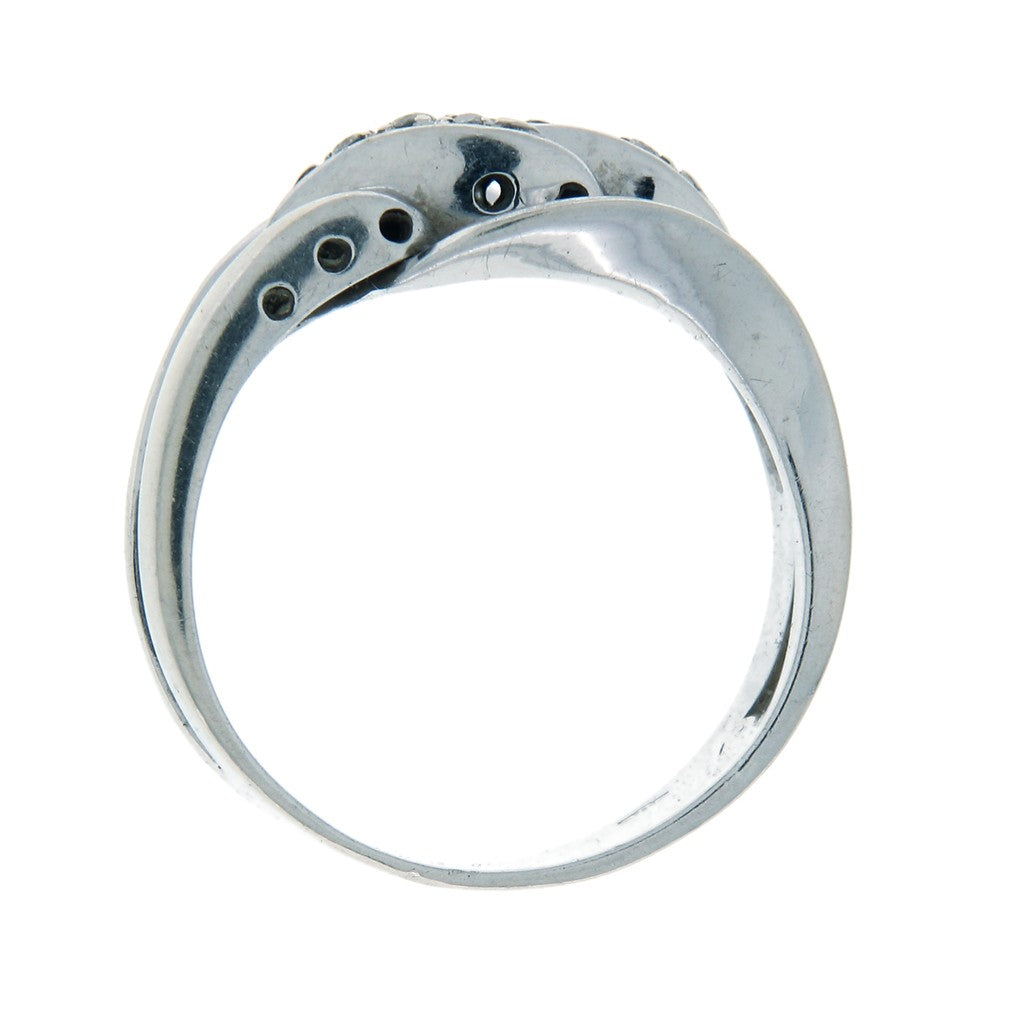 Anello con Pietre Bianche e Volant