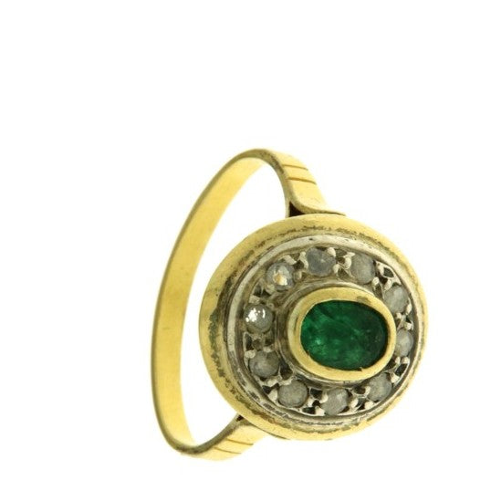 Anello Ovale con Diamanti da 0.01 CT e Smeraldo da 0.2 CT