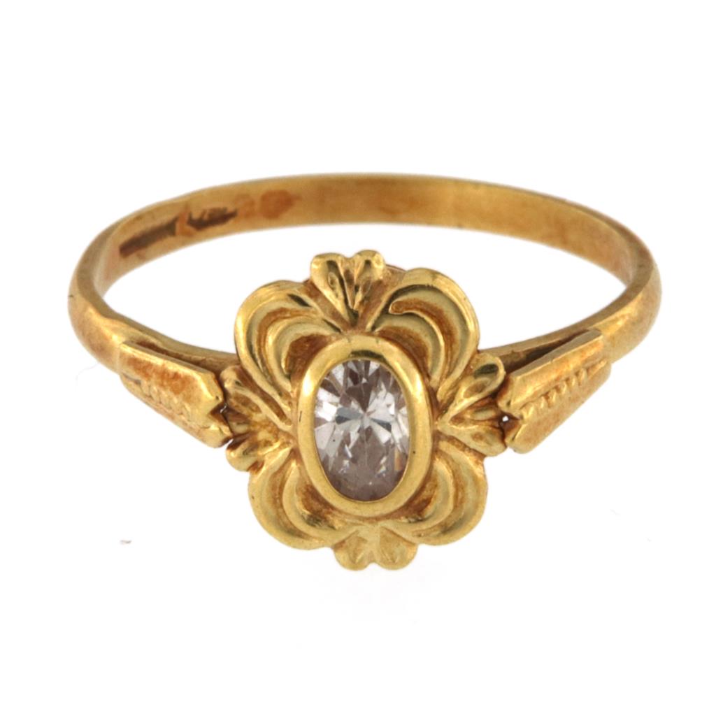 Anello Vintage con Pietra Bianca
