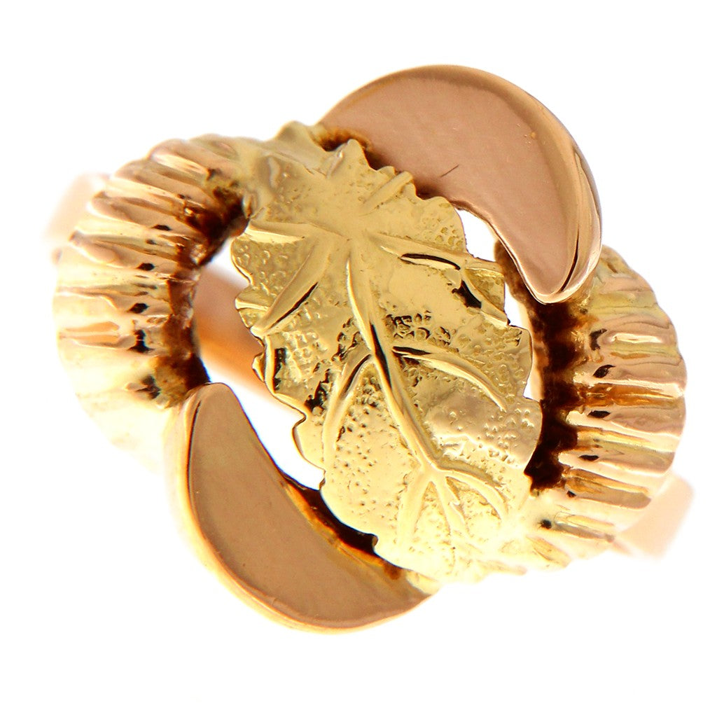 Anello Vintage con Foglia Centrale