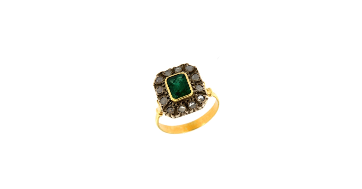 Anello Vintage con Smeraldo e Diamanti anni 40 (articolo non in saldo)