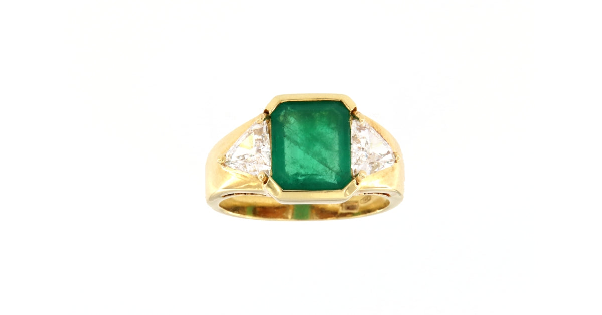 Anello Smeraldo da 2,1 CT e Diamanti da 1,4 CT (COL G/SI2) (Articolo non in Saldo)