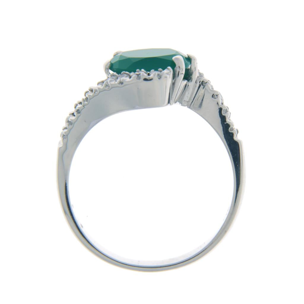 Anello con Giada e pavè di zirconi