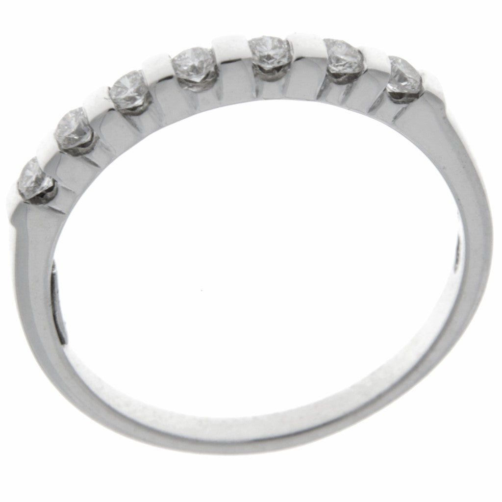 Anello Riviera Diamanti da 0,05 CT cadauno