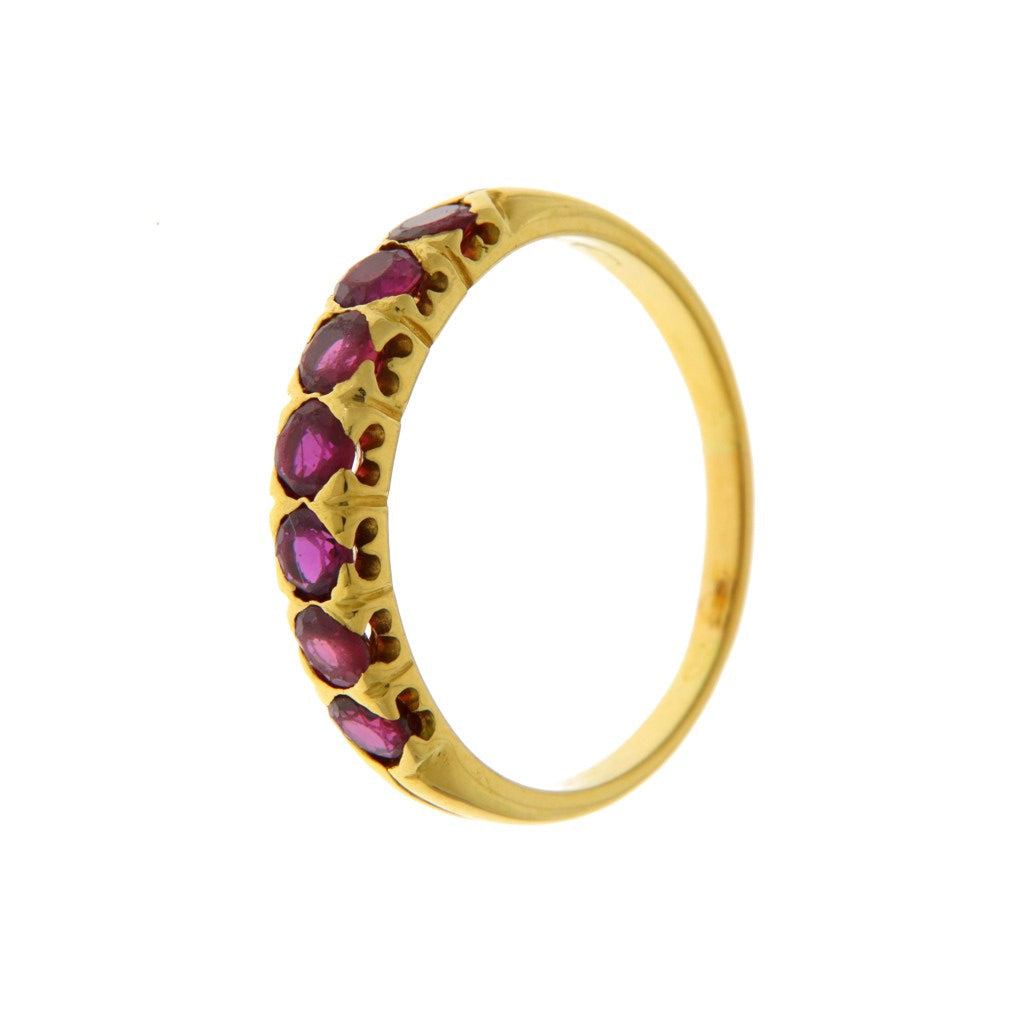 Anello Riviera di Rubini da 0.1 CT cadauno
