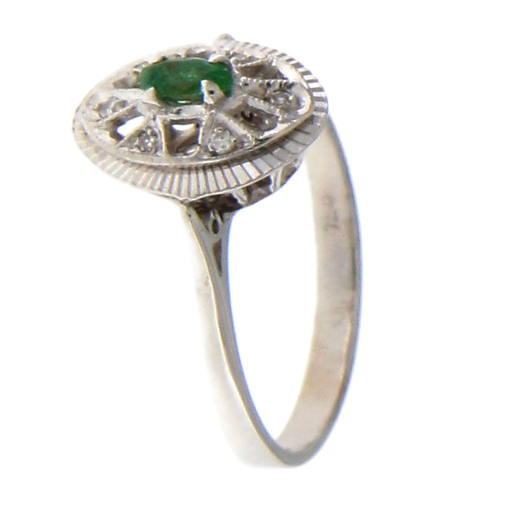 Anello con Smeraldo da 0.3 CT e Diamanti da 0.01 CT