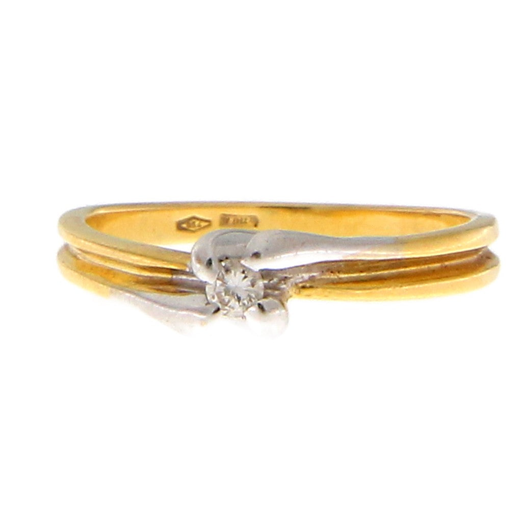 Anello Solitario con Diamante