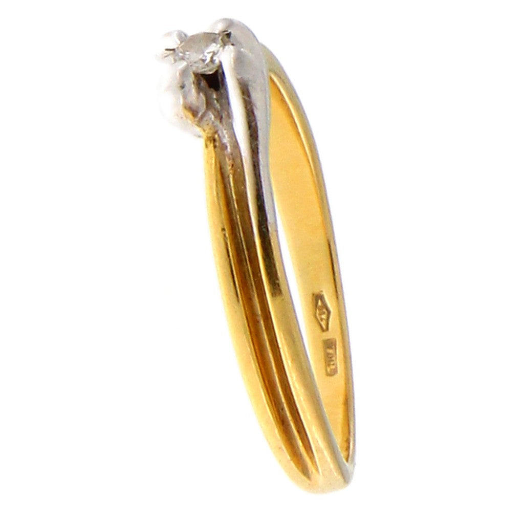 Anello Solitario con Diamante