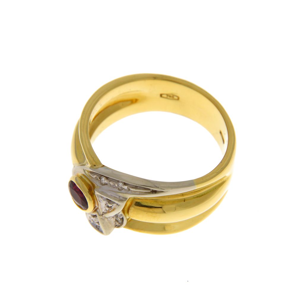 Anello Fascia con Rubino e diamanti anni '80