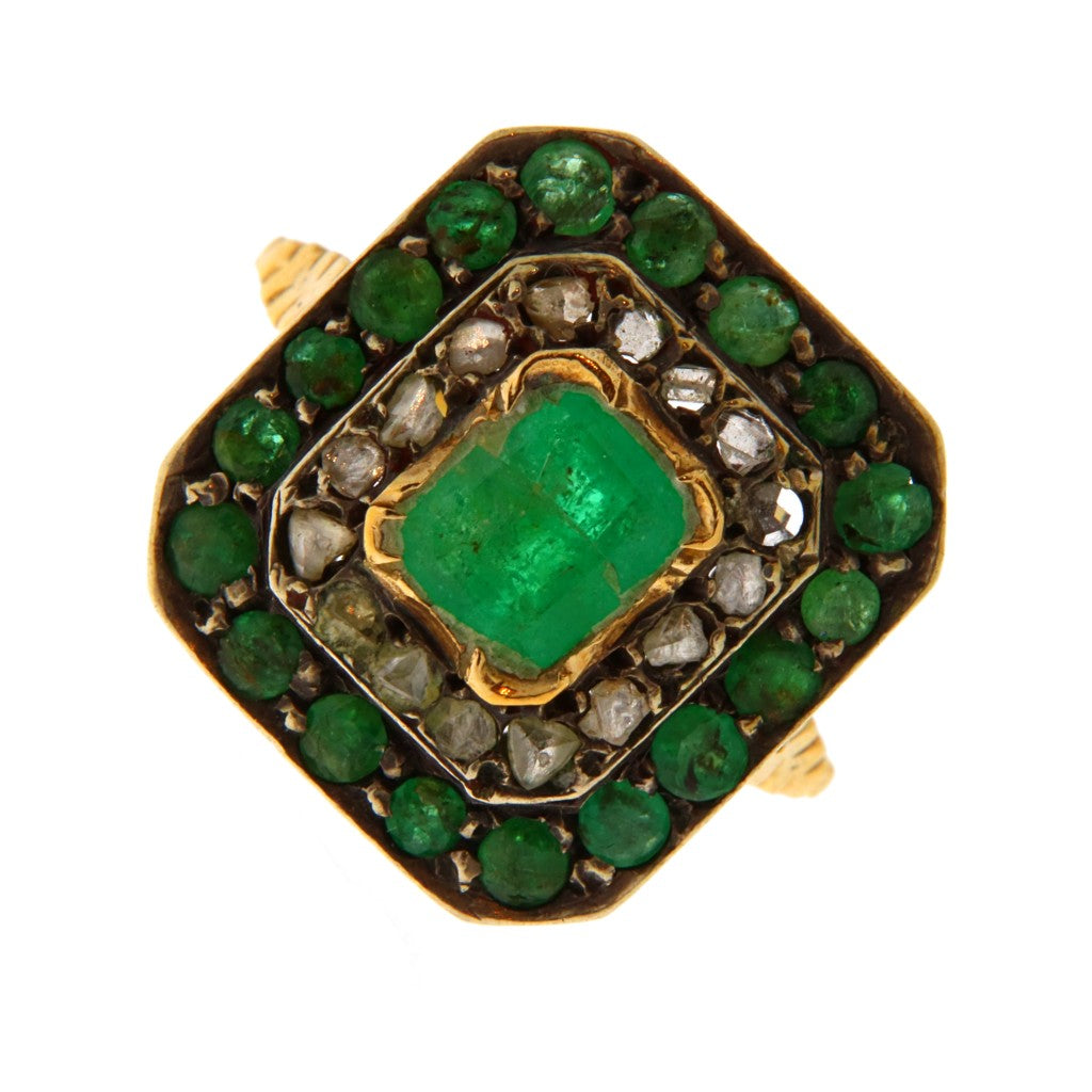 Anello Vintage con Smeraldo e Diamanti (Articolo Non in Saldo)