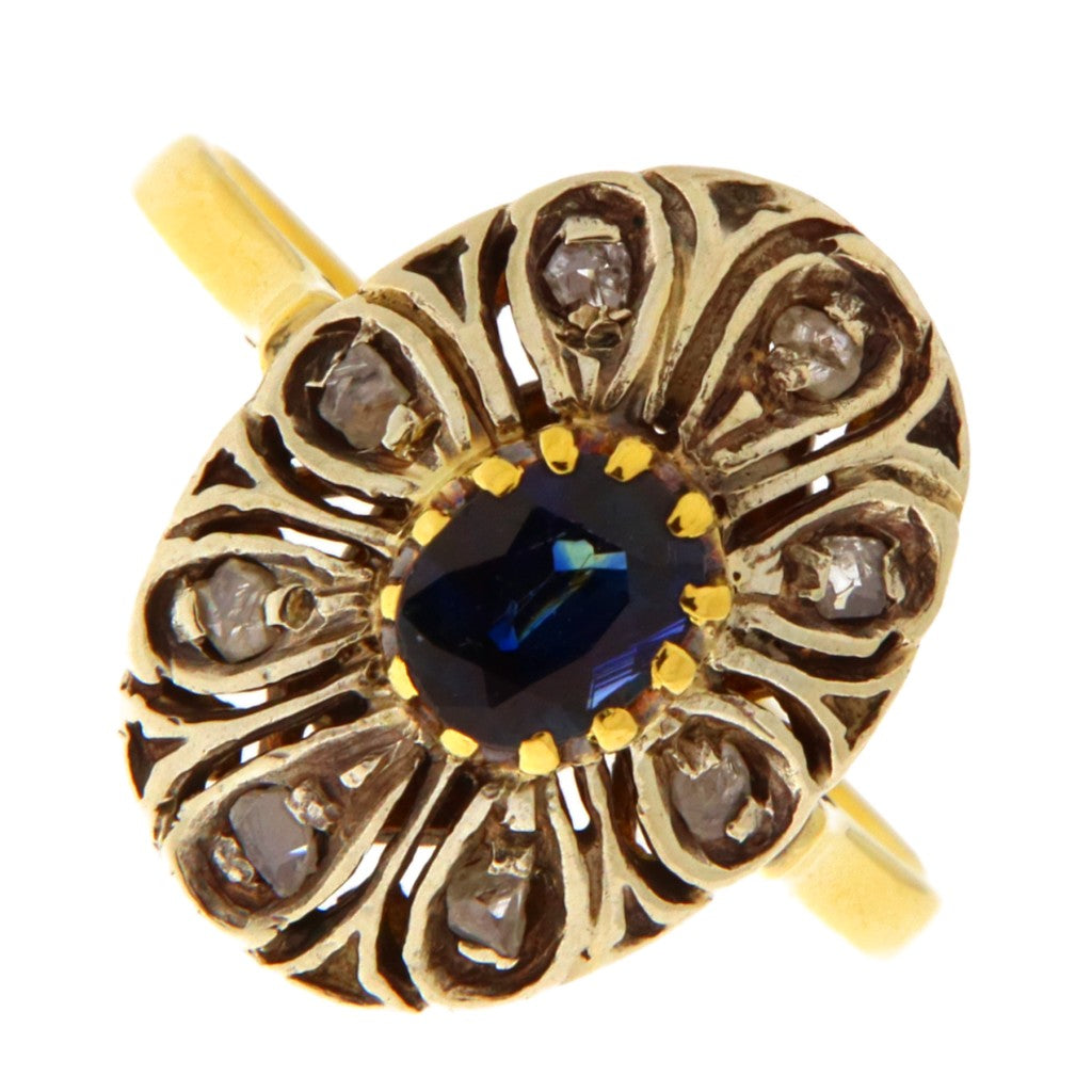 Anello Ovale con Zaffiro e Diamanti
