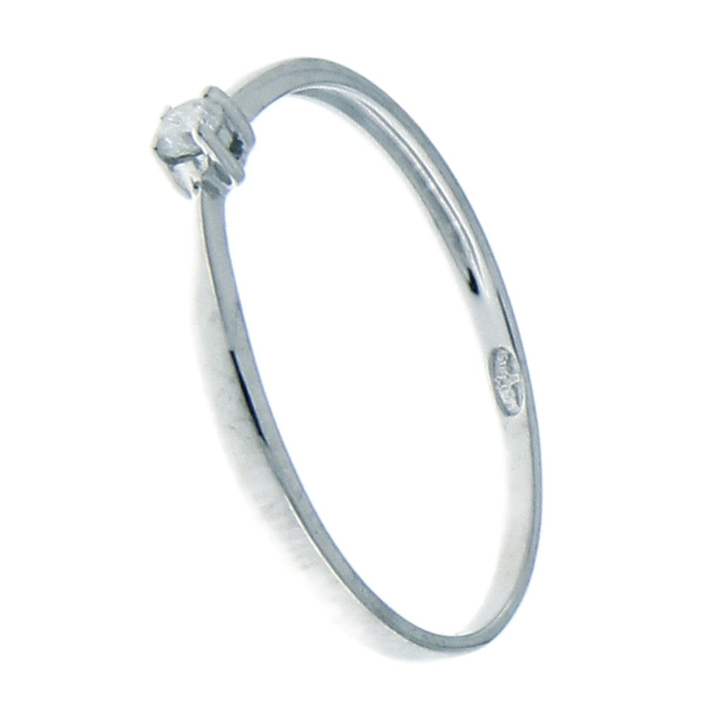 Anello Solitario con Diamante da 0.05 CT