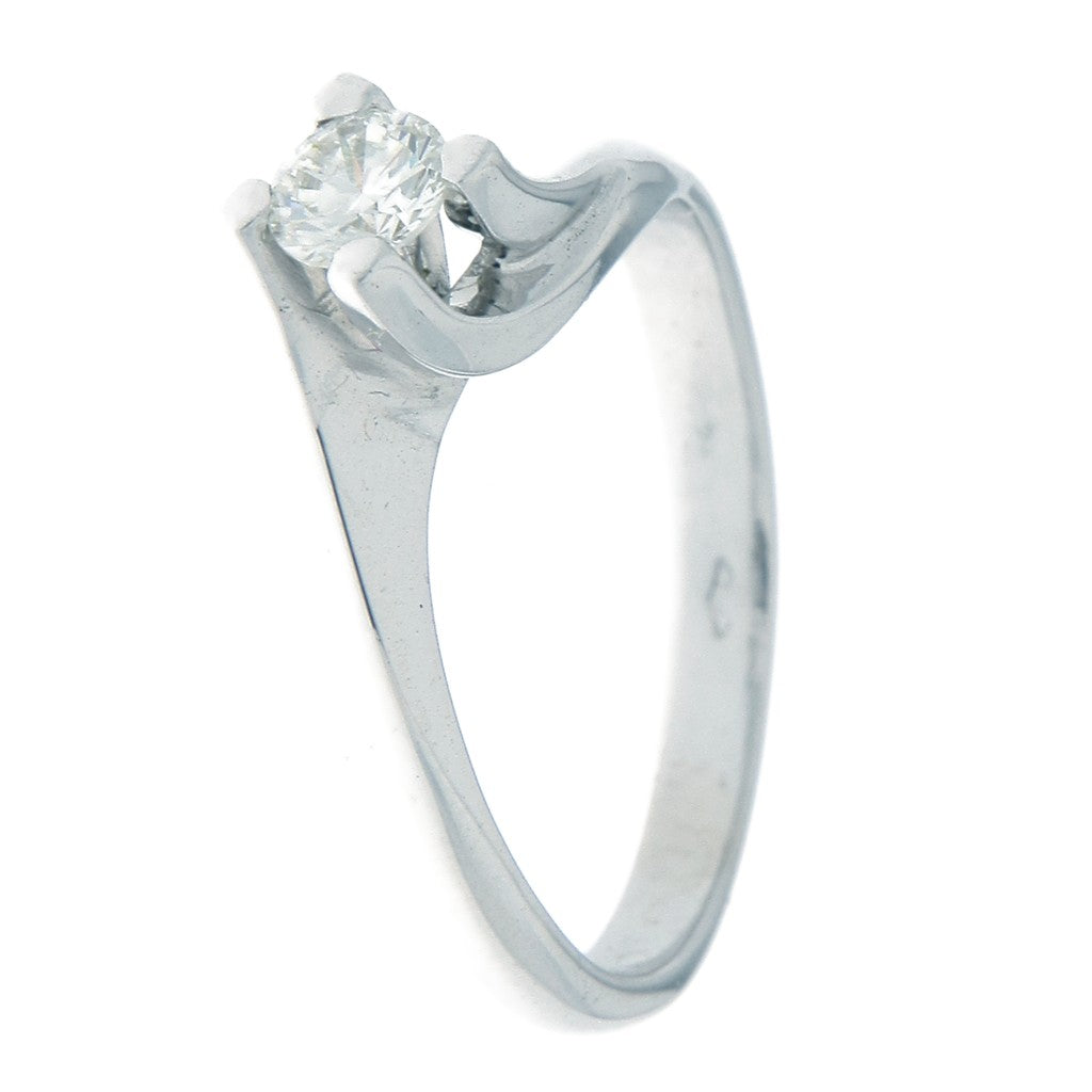 Anello Solitario con Diamante