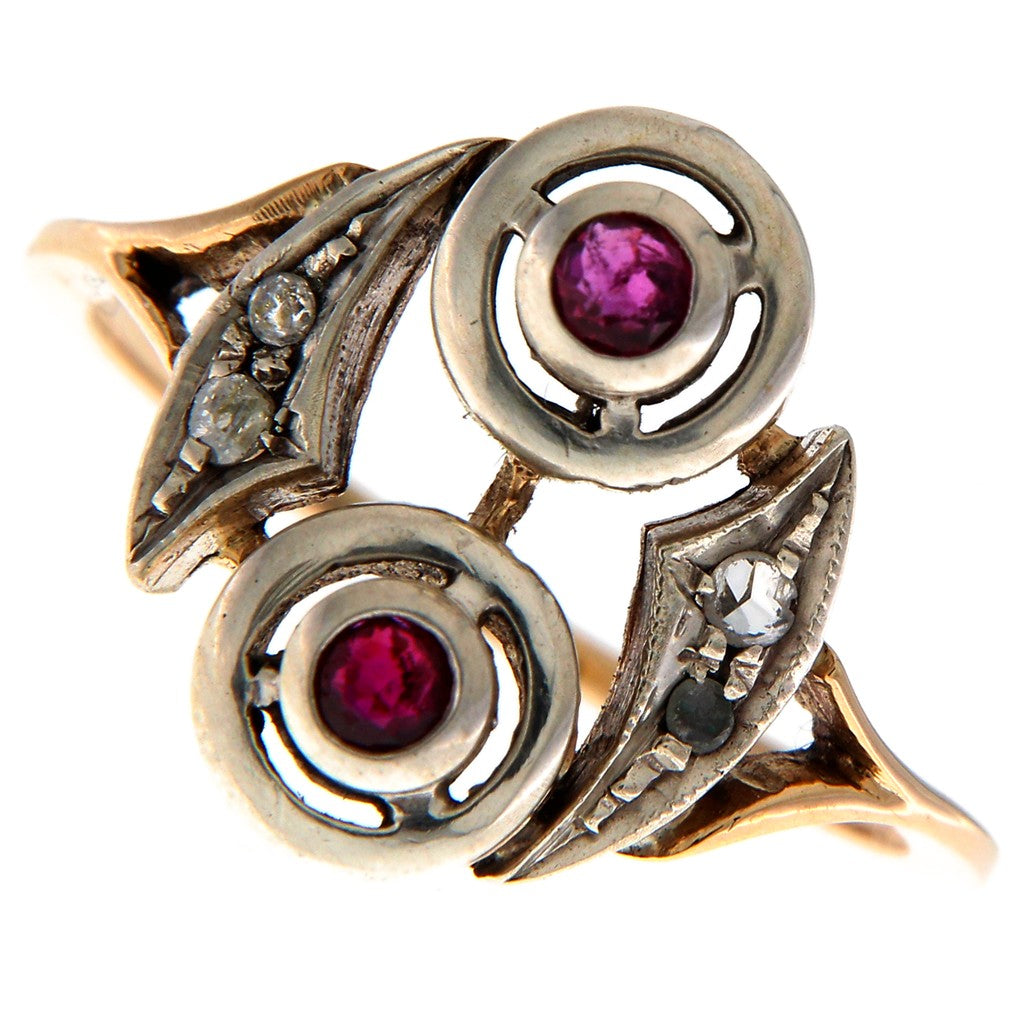 Anello Vintage con Diamanti da 0.02 CT e 0.05 CT