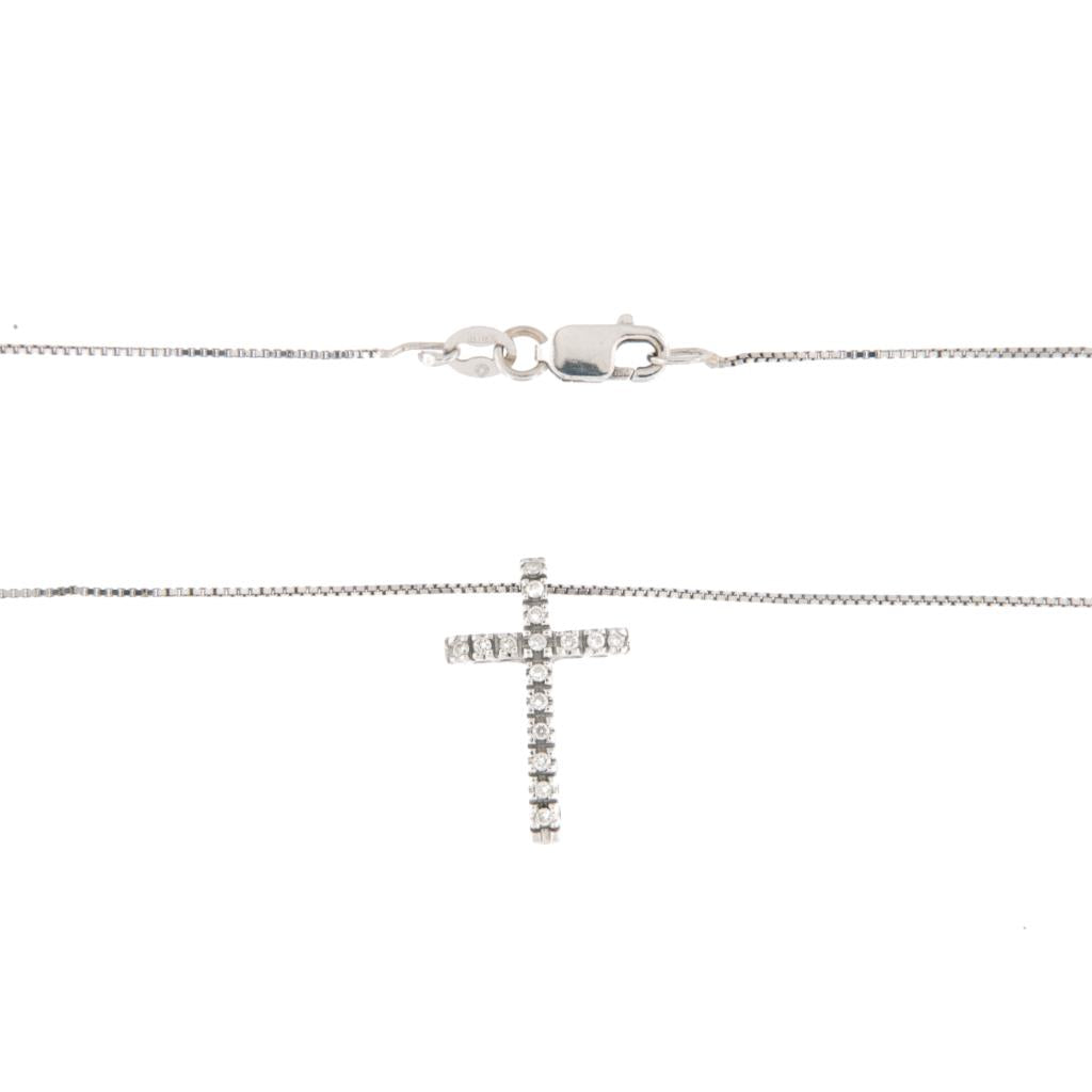 Collana Venetina con Ciondolo Croce e Diamanti da 0.02 CT